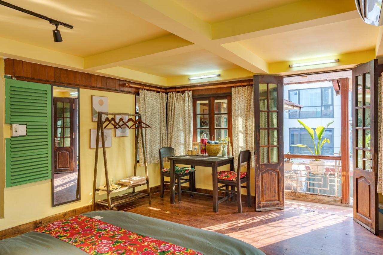 Hanoi Retro 80S Homestay Экстерьер фото