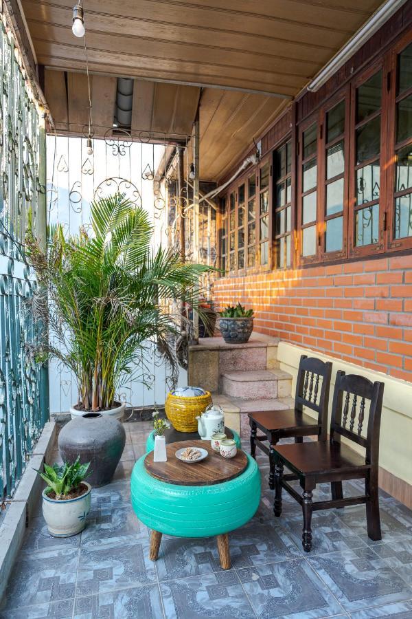 Hanoi Retro 80S Homestay Экстерьер фото